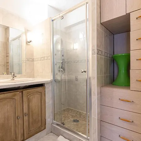 Charming 1 Bdr Terrace & Garage Apartamento Cannes
